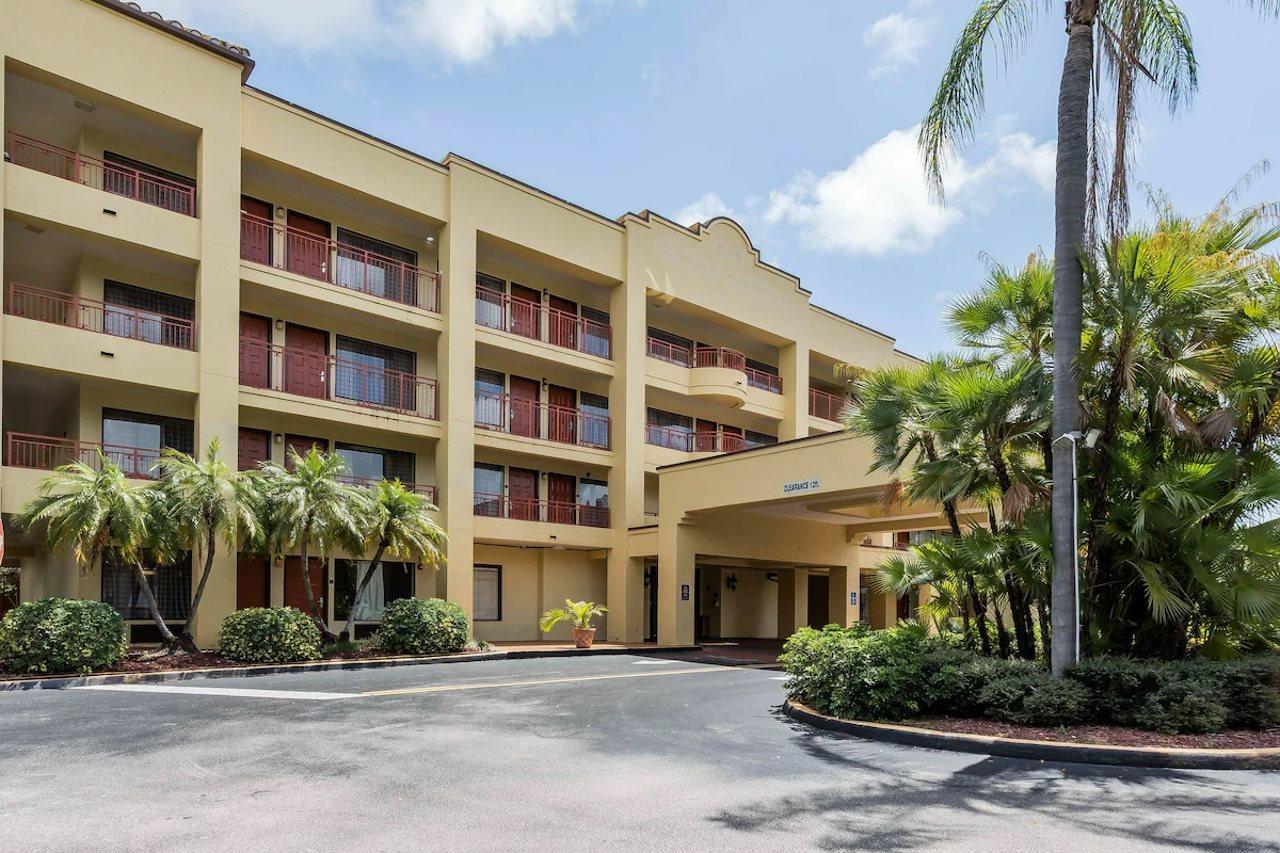 Boca Suites Deerfield Beach; Surestay Collection By BW Kültér fotó