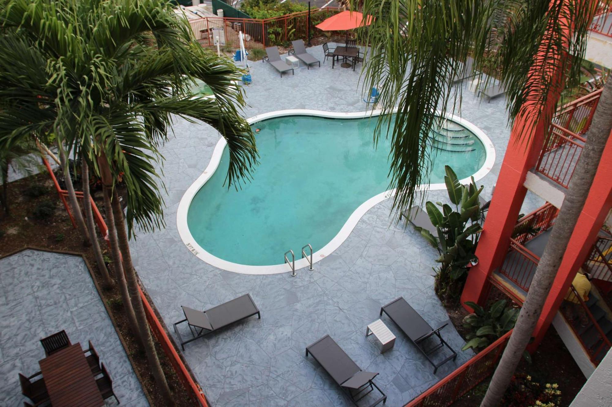 Boca Suites Deerfield Beach; Surestay Collection By BW Kültér fotó